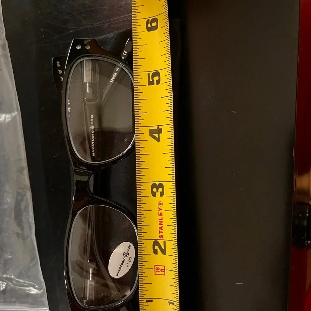 Max Studio +1.00 Readers, 4 pairs!